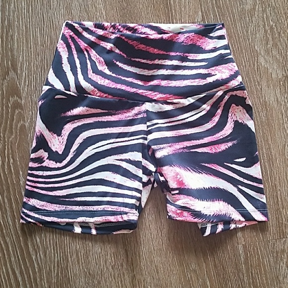 Pants - NWOT Gym or Yoga shorts